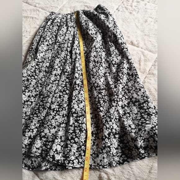 Camaïeu skirt. - Picture 6 of 8